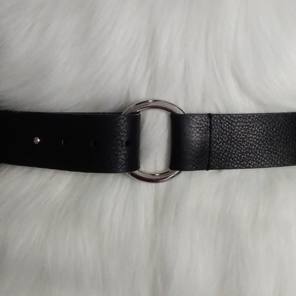 LIZ CLAIBORNE|| 💯% Leather Belt - Picture 7 of 8